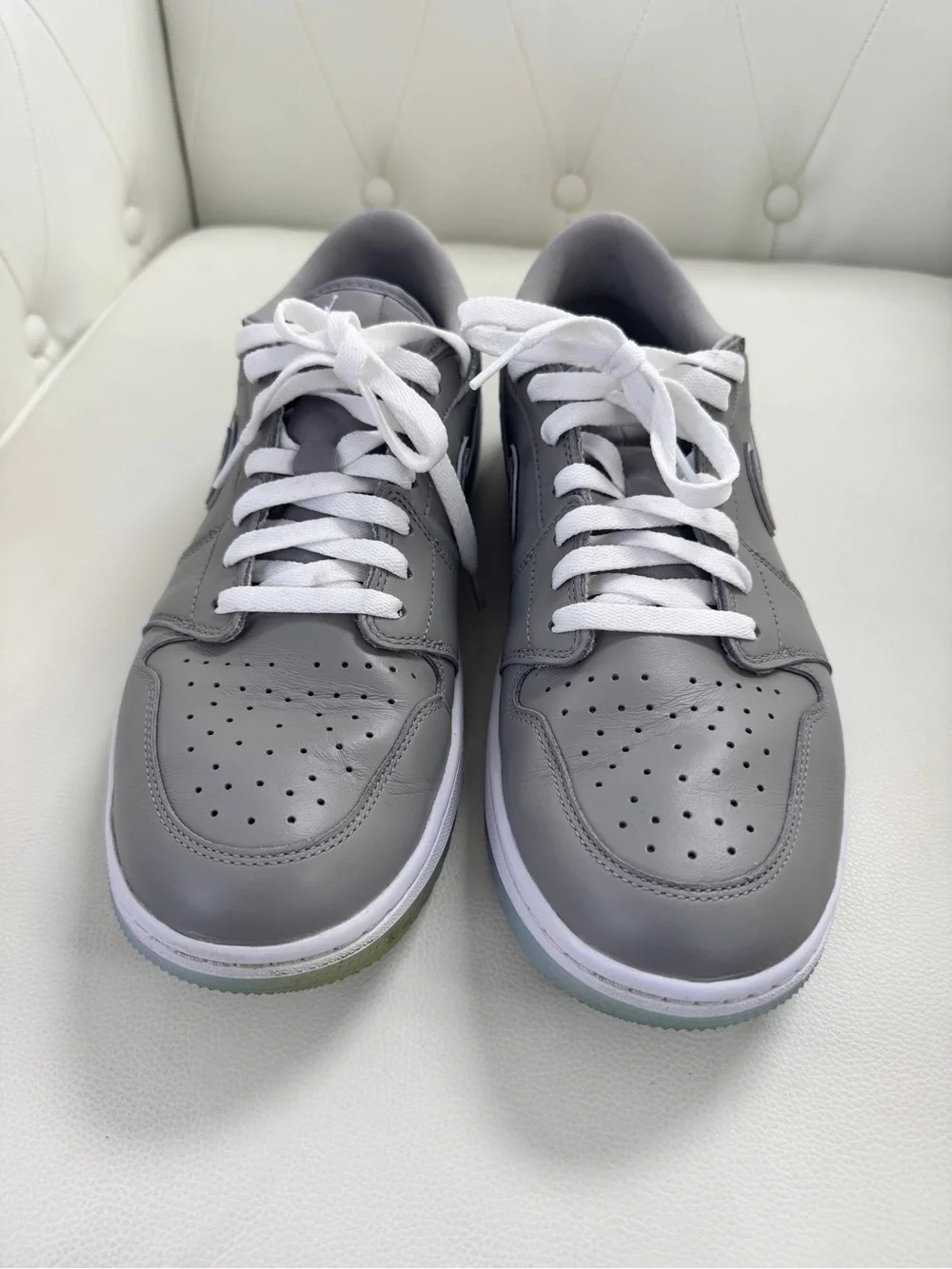 Jordan Men's—low 1 golf.  Excellent condition.
